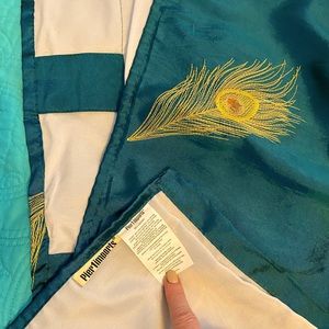 These have already been sold, but I cannot delete the listing.